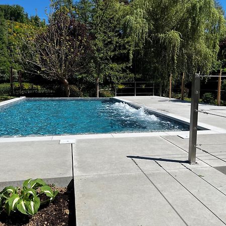 לה רושה - אן - ארדן Hostellerie La Claire Fontaine, Logis Hotels & Spa מראה חיצוני תמונה
