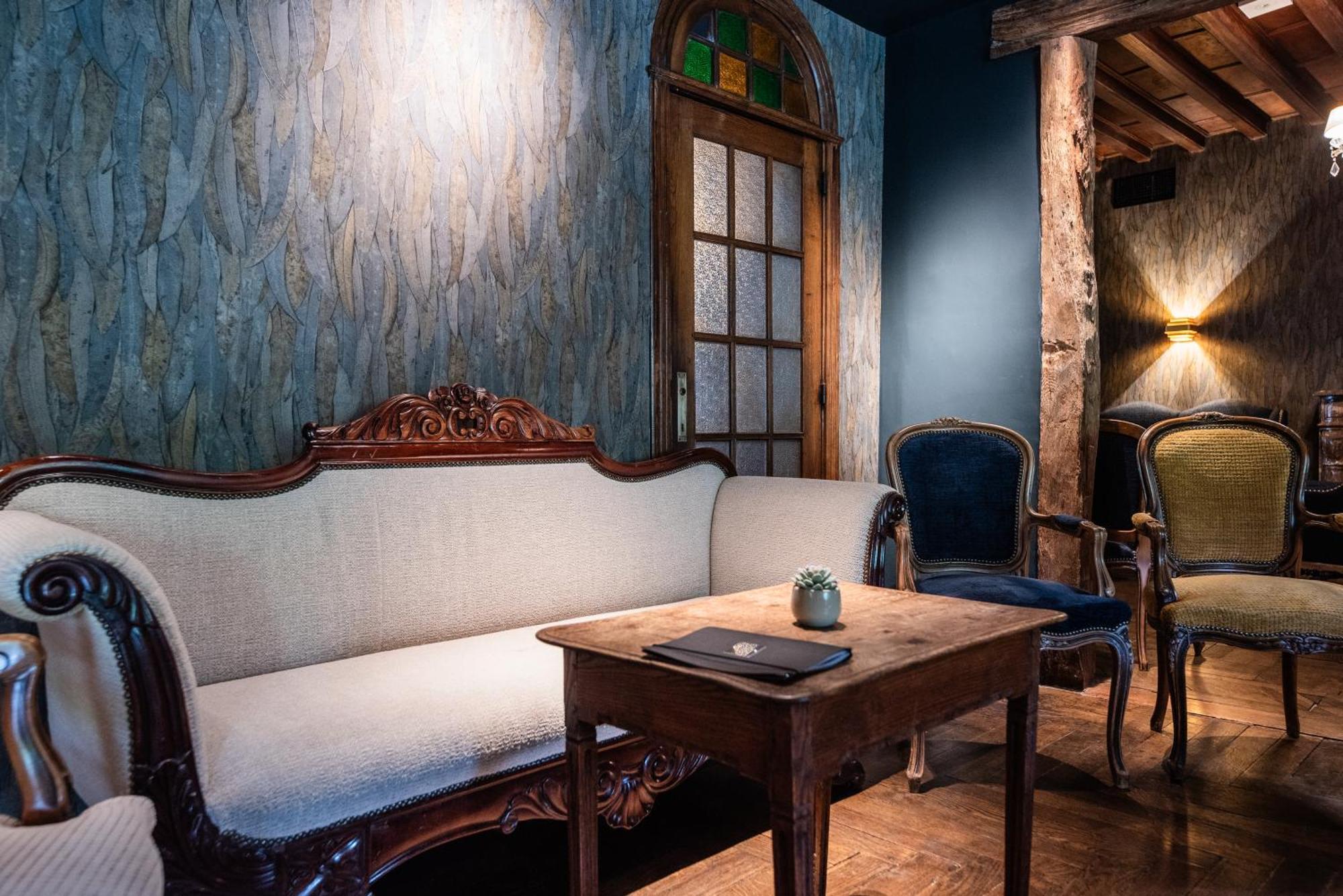 לה רושה - אן - ארדן Hostellerie La Claire Fontaine, Logis Hotels & Spa מראה חיצוני תמונה